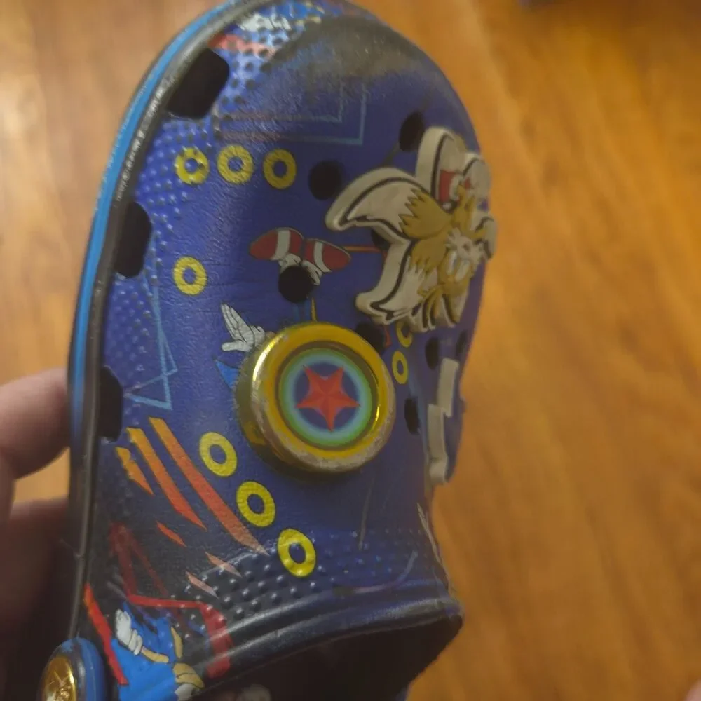Crocs Sonic the Hedgehog Classic Clogs Kids C11 Blue Jibbitz Tails Sega